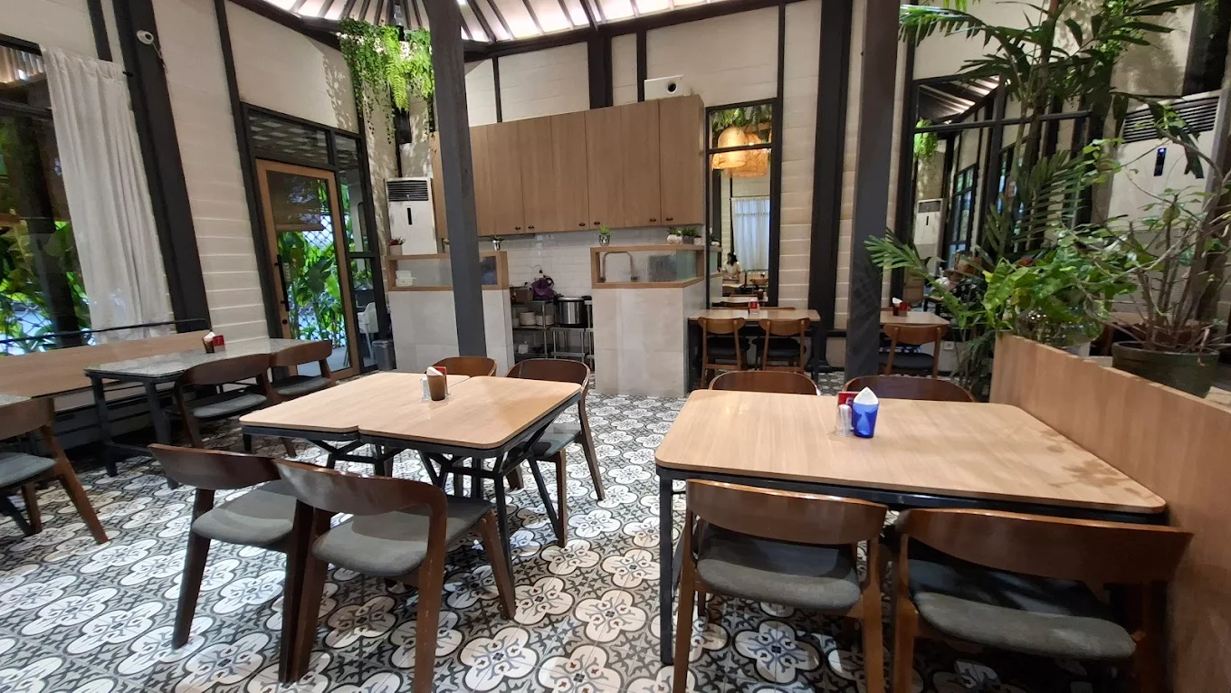 hipwee-Tempat bukber di Jakarta Barat Delima Authentic Indonesian Food