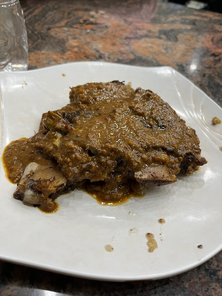 hipwee-Tempat bukber di Makasaar Konro Karebossi Lompobattang Foto oleh Siba Waihi