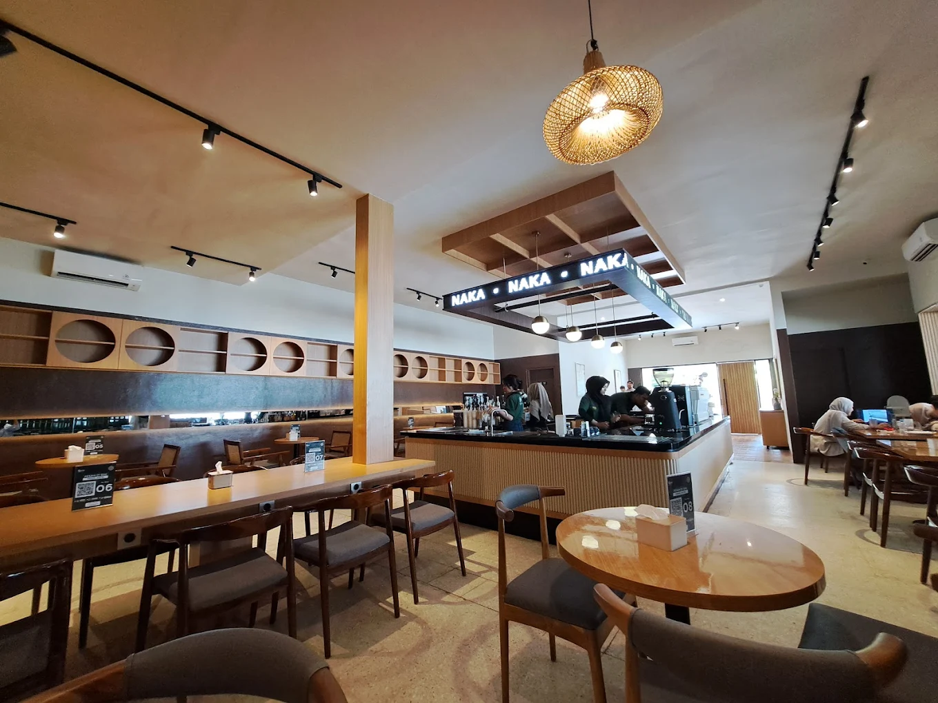 hipwee-Tempat bukber di Palembang Naka Signature