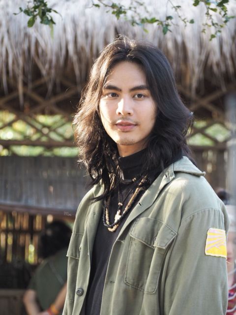 7 Style Rambut Gondrong Rapi yang Bikin Ketampananmu Paripurna! 14