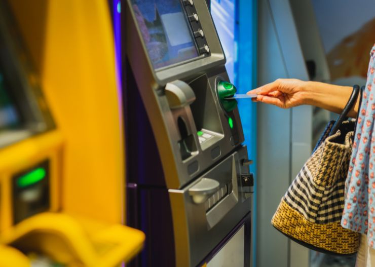 Cara Tukar Uang Baru untuk Lebaran via PINTAR BI, Kantor Cabang, dan ATM 7 cara menukar uang baru di atm
