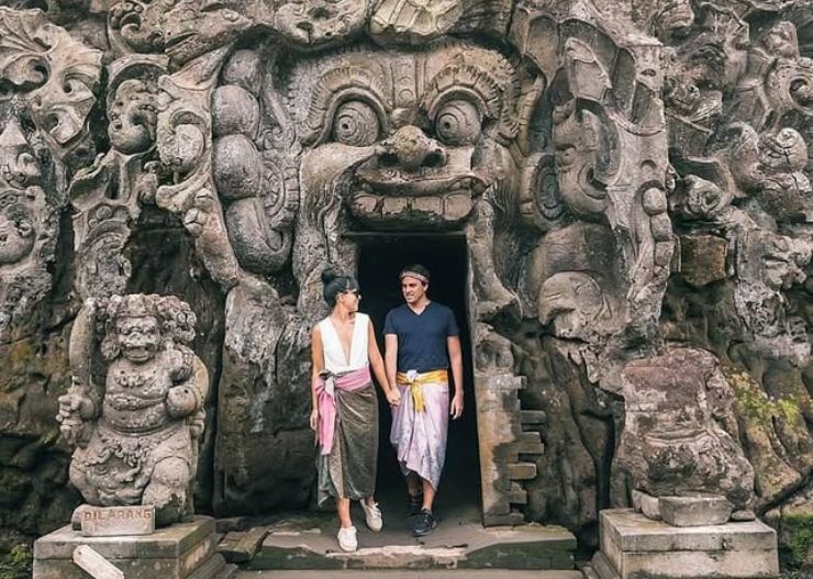 6 Tempat Wisata di Ubud Bali Paling Worth Visiting 12 goa gajah ubud bali