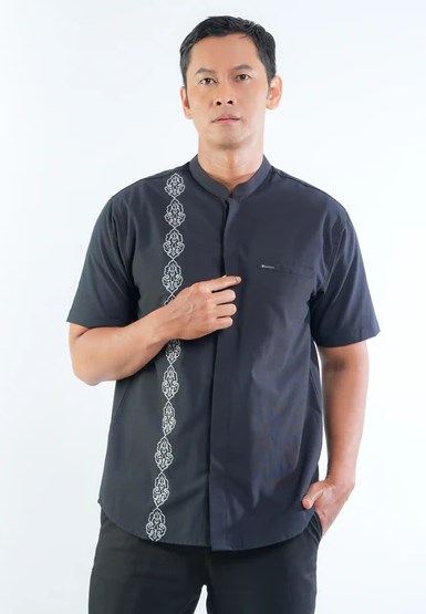 7 Baju Lebaran Pria Keren untuk Tampil Menawan di Hari Raya 8 koko bordir minimalis