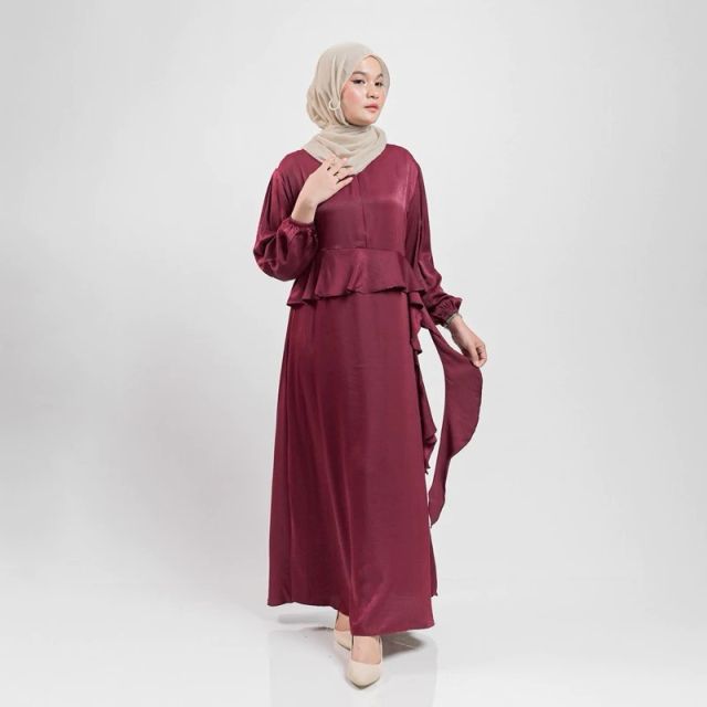 7 Outfit Halal Bihalal yang Nggak Bikin Gerah, Tapi Stylish 11