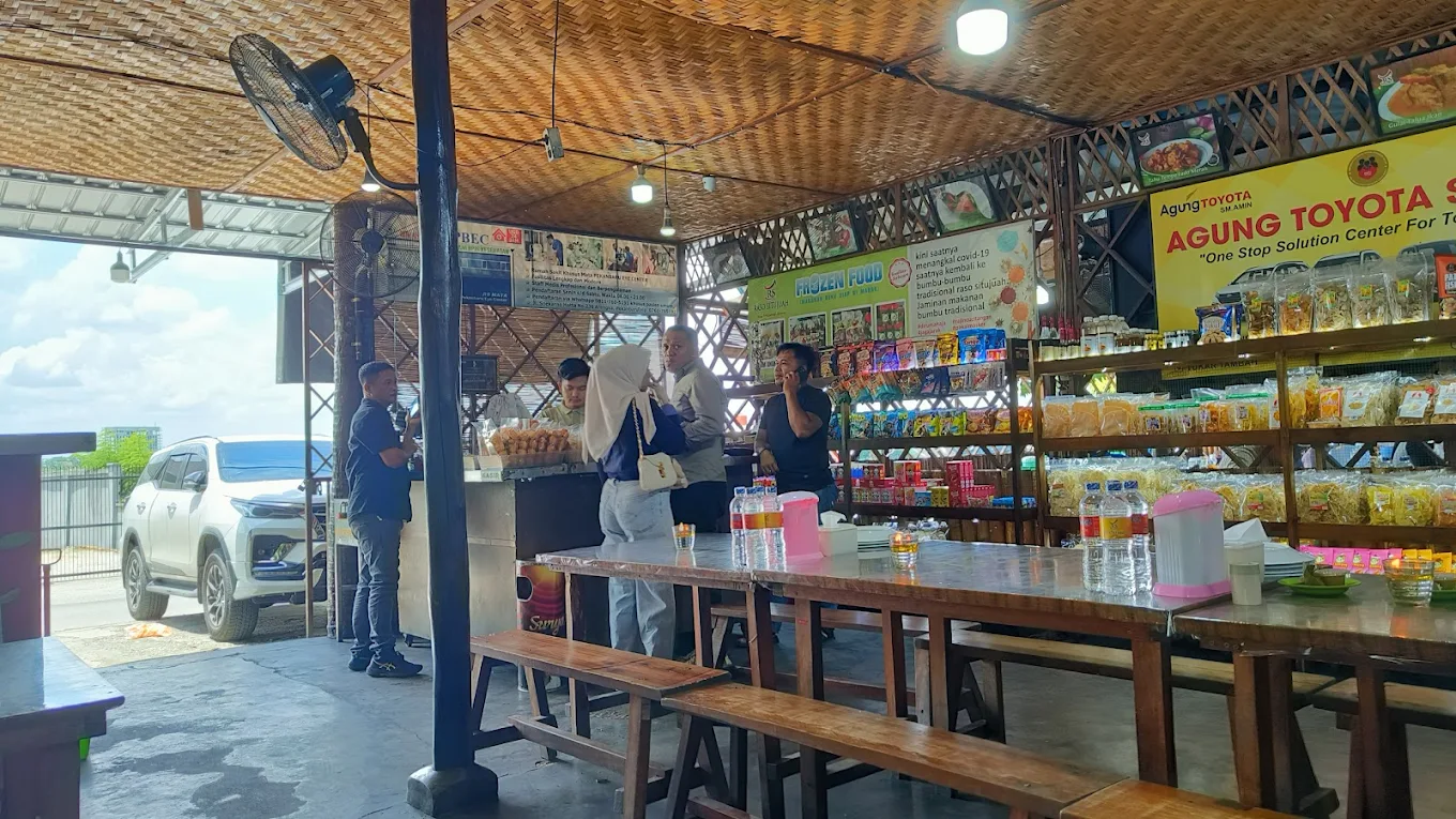 hipwee-rekomendasi tempat bukber di Pekanbaru Raso Situjuah