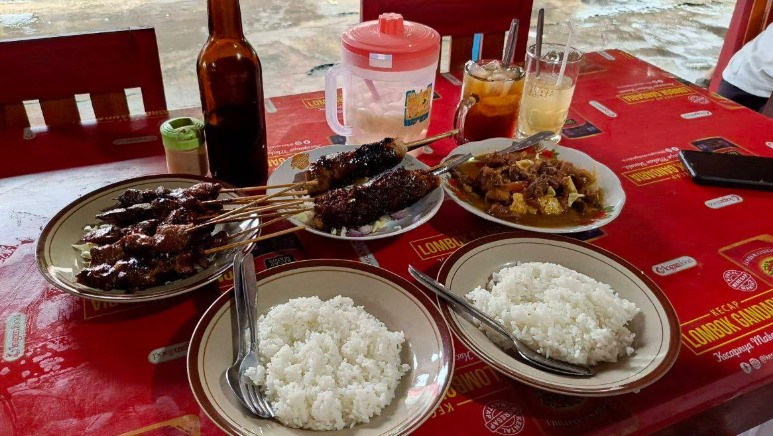 16+ Kuliner Solo Paling Favorit dan Wajib Dicoba 28