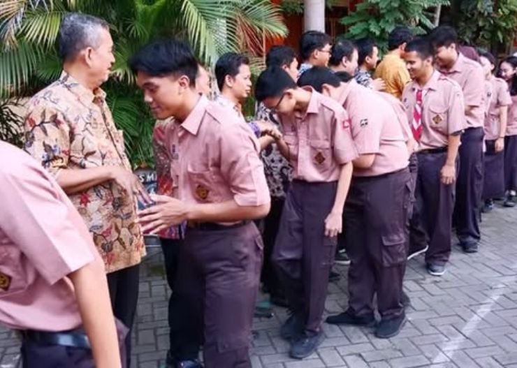 5 Contoh Susunan Acara Halal Bihalal & Rundownnya 9 susunan acara halal bihalal sekolah