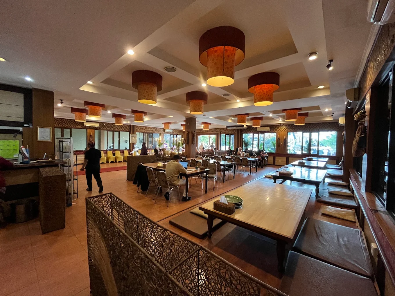 hipwee-Raja Sunda by Azhari Ramadan