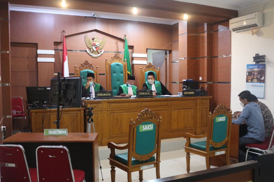 9 Konsekuensi Istri Menggugat Cerai yang Perlu Dipahami Sebelum Ambil Keputusan 13 hipwee-Konsekuensi istri menggugat cerai