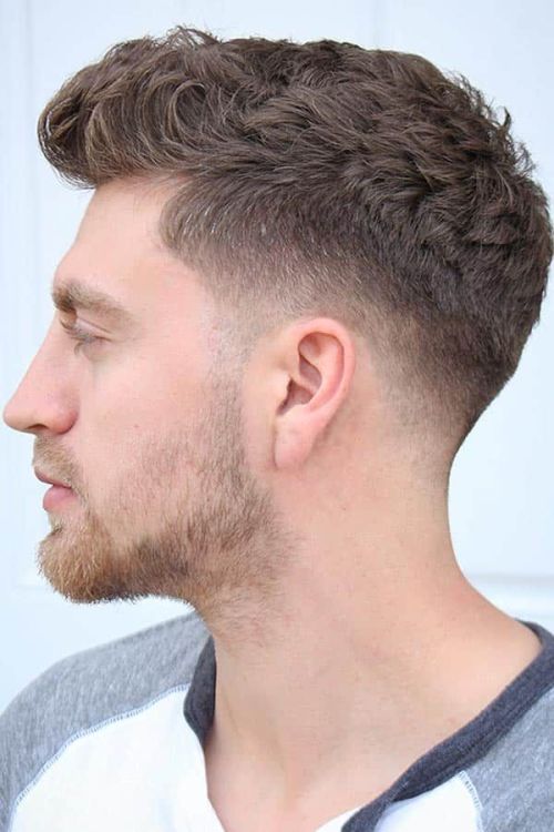 Rekomendasi Potongan Rambut Pria Low Fade, Gaya Simpel yang Bikin Muka Makin Fresh 17 hipwee-Low fade ivy league