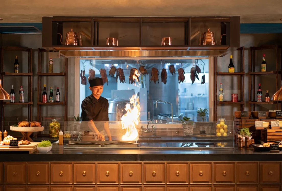 hipwee-Resto keluarga Surabaya Makan Kitchen