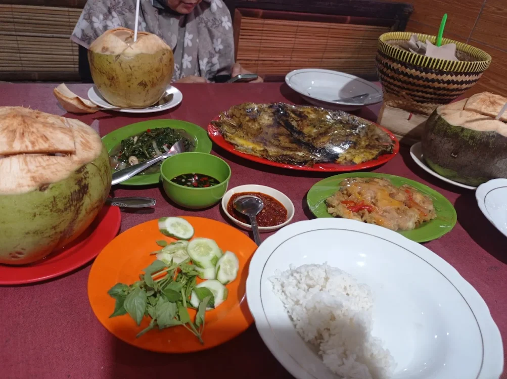 hipwee-Resto keluarga di Bekasi RM Kapalay 2