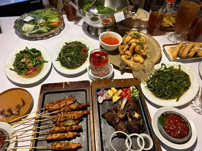 hipwee-Resto keluarga di Bogor Bumi Aki Bogor