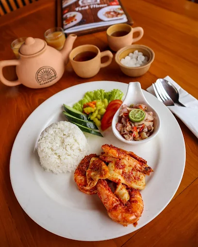 hipwee-Resto keluarga di Semarang KoenoKoeni Cafe Gallery