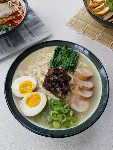 hipwee-Resto keluarga di Semarang Nudel Bar Semarang