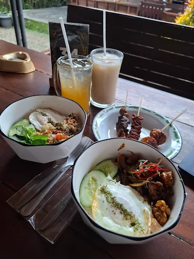 hipwee-Tempat makan di Kebumen Angkringan Mukti
