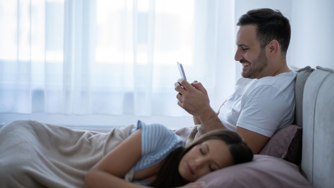 9 Alasan Cerai yang Paling Sering Terjadi, Bukan Cuma Karena Sudah Nggak Cinta! 5