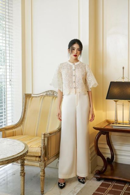 9 Inspirasi Baju Kartini Modern yang Stylish dan Bisa Langsung Kamu Tiru! 11