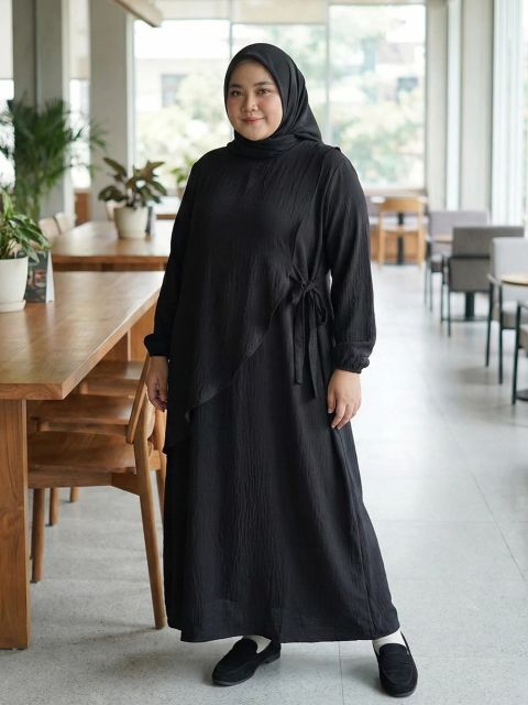 10 Model Long Dress untuk Orang Gemuk yang Bikin Percaya Diri, Tetap Stylish & Nyaman 19