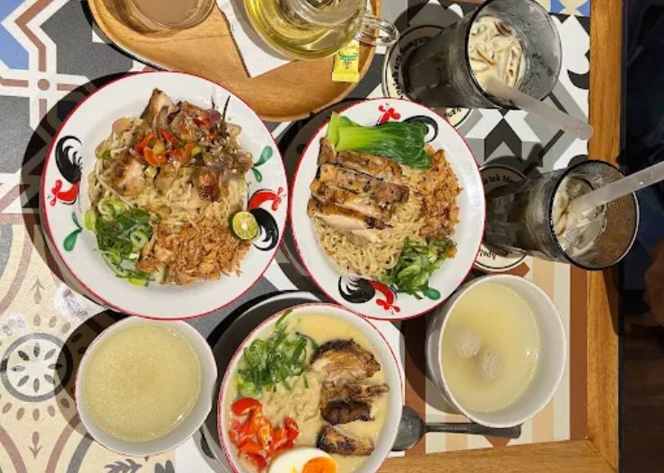 7 Resto Keluarga di Jakarta Selatan yang Enak dan Murah 14 sedjuk bakmi & kopi pejaten