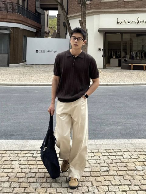 7 Outfit Pria Kurus yang Bikin Badan Terlihat Lebih Berisi, Stylish dan Effortless! 10