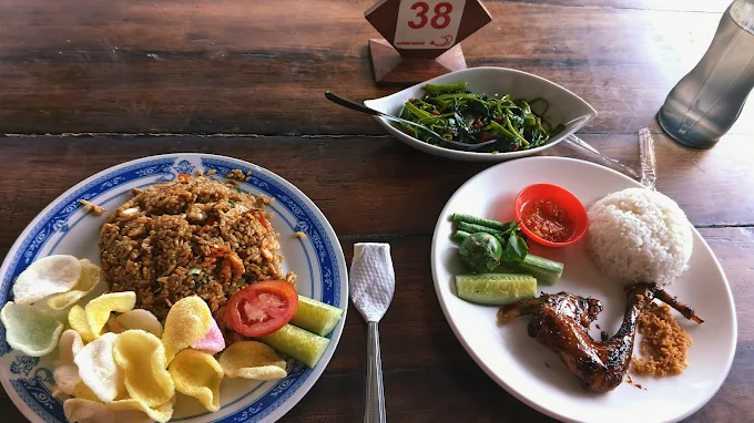 hipwee-tempat makan di Kebumen Malindo