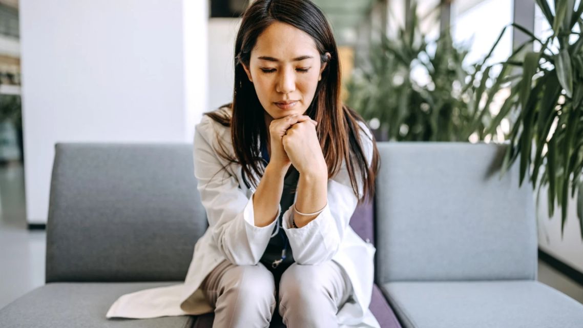 10 Cara Mengatasi Burnout yang Realistis, dan Perlahan Bantu Kamu Bangkit Lagi 14 Cara mengatasi burnout (3)
