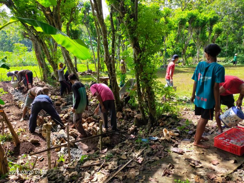 5 Contoh Undangan Karang Taruna yang Mudah Disesuaikan untuk Berbagai Acara 7 hipwee-Contoh undangan karang taruna