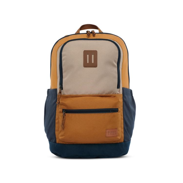 8 Tas Kerja Pria Multifungsi yang Stylish, Praktis, dan Nyaman Dipakai Harian 11 hipwee-rekomendasi tas kerja pria Eiger Avenue Class Daypack 20L