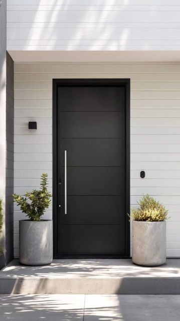 10 Warna Cat Pintu Kayu yang Bagus & Estetik untuk Hunian 13 pintu warna matte black