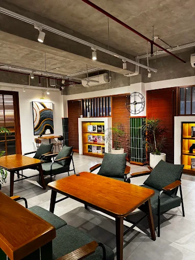 7 Rekomendasi Cafe yang Nyaman untuk Nugas di Jakarta, Cocok Buat WFC sampai Skripsian 10 hipwee-rekomendasi cafe yang nyaman untuk nugas di Jakarta Amalgam Coffee Brewery