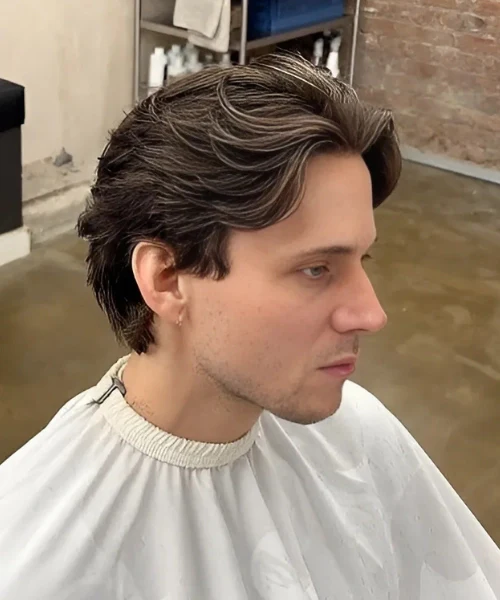 hipwee- potongan rambut pria belah tengah textured-middle-part-hairstyle-men
