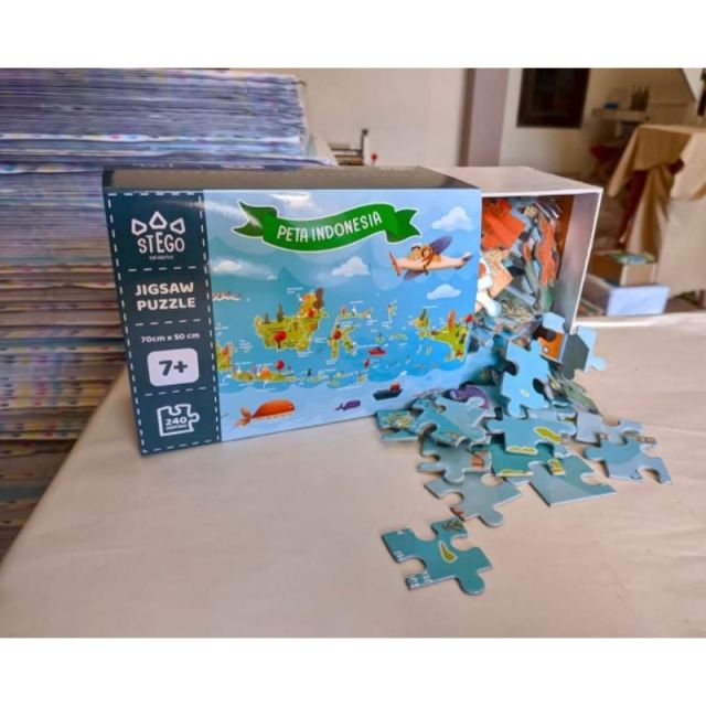 9 Rekomendasi Mainan Edukasi Anak 7 Tahun untuk Melatih Kreativitas dan Logika 11 hipwee-Mainan edukasi anak 7 tahun puzzle peta