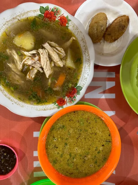 9 Tempat Makan di Medan yang Murah dan Enak, Dijamin Bikin Nagih! 13 hipwee-Tempat makan yang murah dan keren di Medan Rumah Makan Sinar Pagi