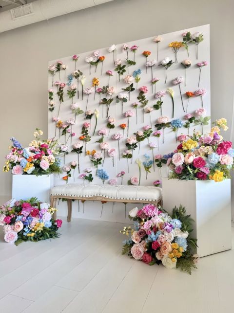 10 Backdrop Lamaran Simpel & Aesthetic yang Bikin Momen Makin Spesial 13