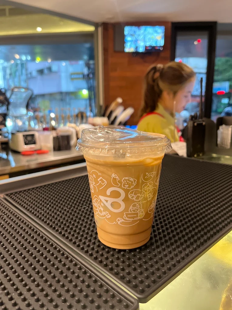 7 Cafe 24 Jam di Solo untuk Nugas dan WFC, Aman Buat Begadang Sampai Deadline Kelar 14