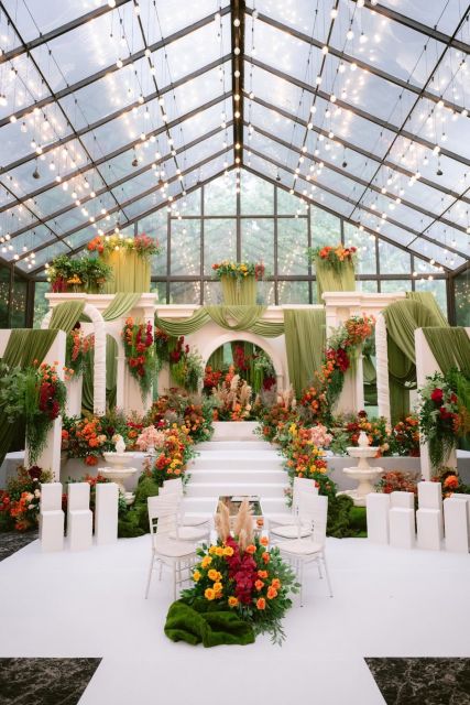 9 Ide Dekorasi Akad Nikah Paling Bagus, Bisa Disesuaikan dengan Tempat Acara 18