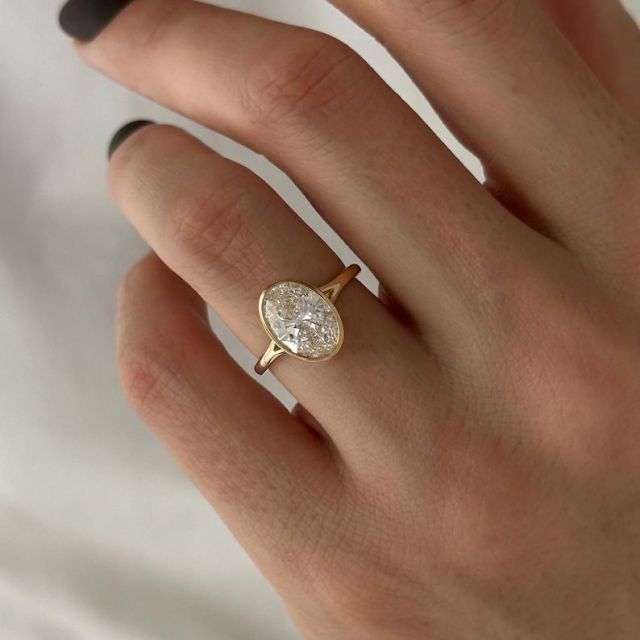 10 Model Cincin Nikah yang Simple, Timeless, dan Elegan: Cocok di Jari Kamu, nih! 19