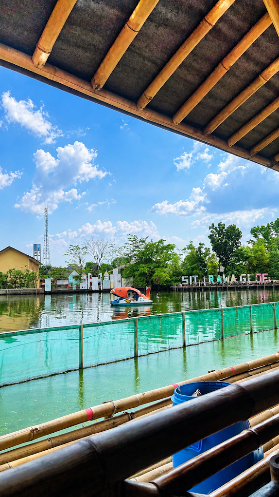7 Tempat Wisata Bekasi Murah Meriah, Cocok Buat Healing Akhir Pekan 9 hipwee-tempat wisata Bekasi murah meriah Situ Rawa Gede
