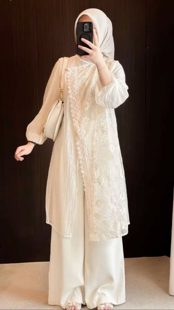 7 Outfit Kondangan Remaja Hijab Simple dan Stylish 9 tunik panjang dan celana palazzo