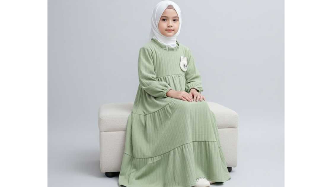 15 Model Baju Anak Perempuan Umur 6 Tahun Gemas & Anti Ribet 23 Modek baju anak perempuan umur 6 tahun (7)