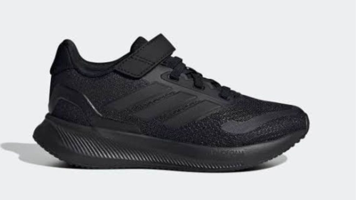 12 Sepatu Anak Perempuan SD yang Nyaman dan Stylish 20 Sepatu Anak Perempuan SD (7)