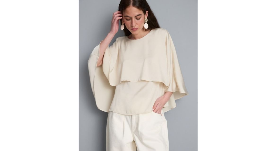 Wajib Tahu! 23 Nama Blouse Wanita di Pencarian Olshop Biar Nggak Salah Cari 42 Nama blouse wanita di pencarian olshop (19)