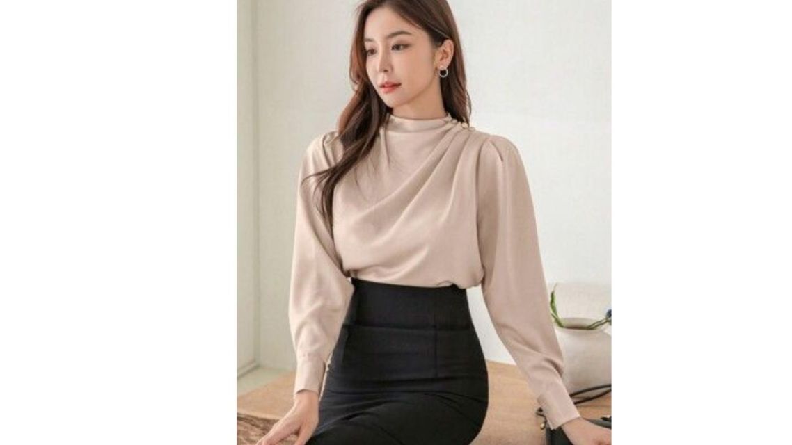 Wajib Tahu! 23 Nama Blouse Wanita di Pencarian Olshop Biar Nggak Salah Cari 41 Nama blouse wanita di pencarian olshop (18)