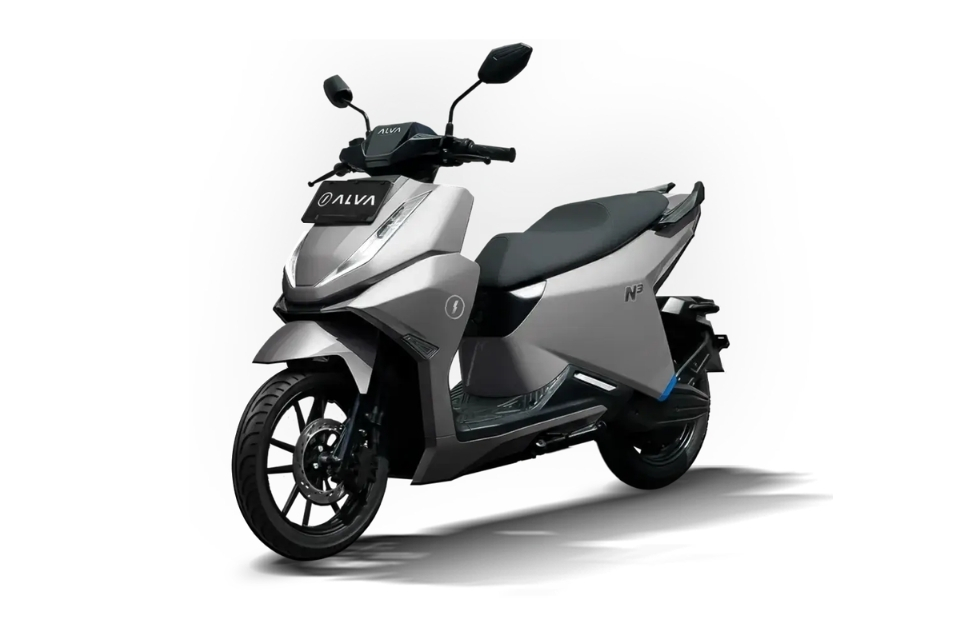 Rekomendasi Motor Listrik Murah dan Awet, Nyaman untuk Berkendara Tiap Hari 12 hipwee-ALVA N3 Next Gen