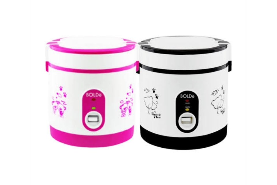 10 Rice Cooker Mini Murah yang Awet dan Mudah Dicuci untuk Anak Kos 17 hipwee-BOLDe Super Cook Titanium Eco