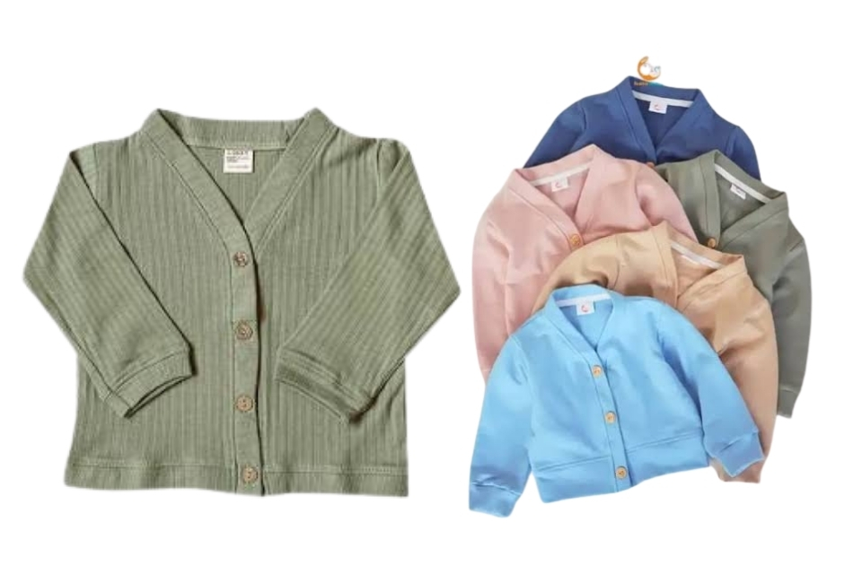 7 Jaket Anak Perempuan yang Keren, Murah, dan Lucu Buat Si Kecil Makin Stylish 13 hipwee-Jaket Baby Terry Libby Baby
