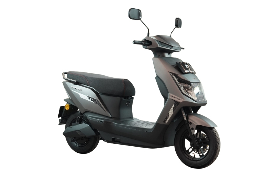 Rekomendasi Motor Listrik Murah dan Awet, Nyaman untuk Berkendara Tiap Hari 11 hipwee-United E-Motor MX-1200 Li