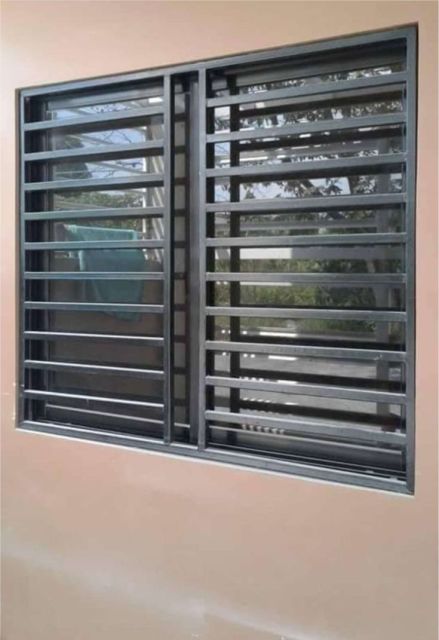 Inspirasi Model Teralis Jendela Minimalis untuk Fasad Hunian Modern 12 teralis jendela horizontal