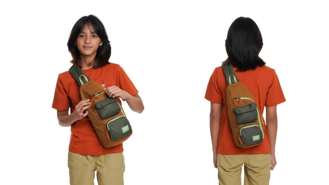 15 Tas Anak Perempuan untuk Jalan-Jalan yang Lucu & Praktis Bikin Si Kecil Makin Stylish 19 Tas Anak Perempuan untuk Jalan Jalan (3)